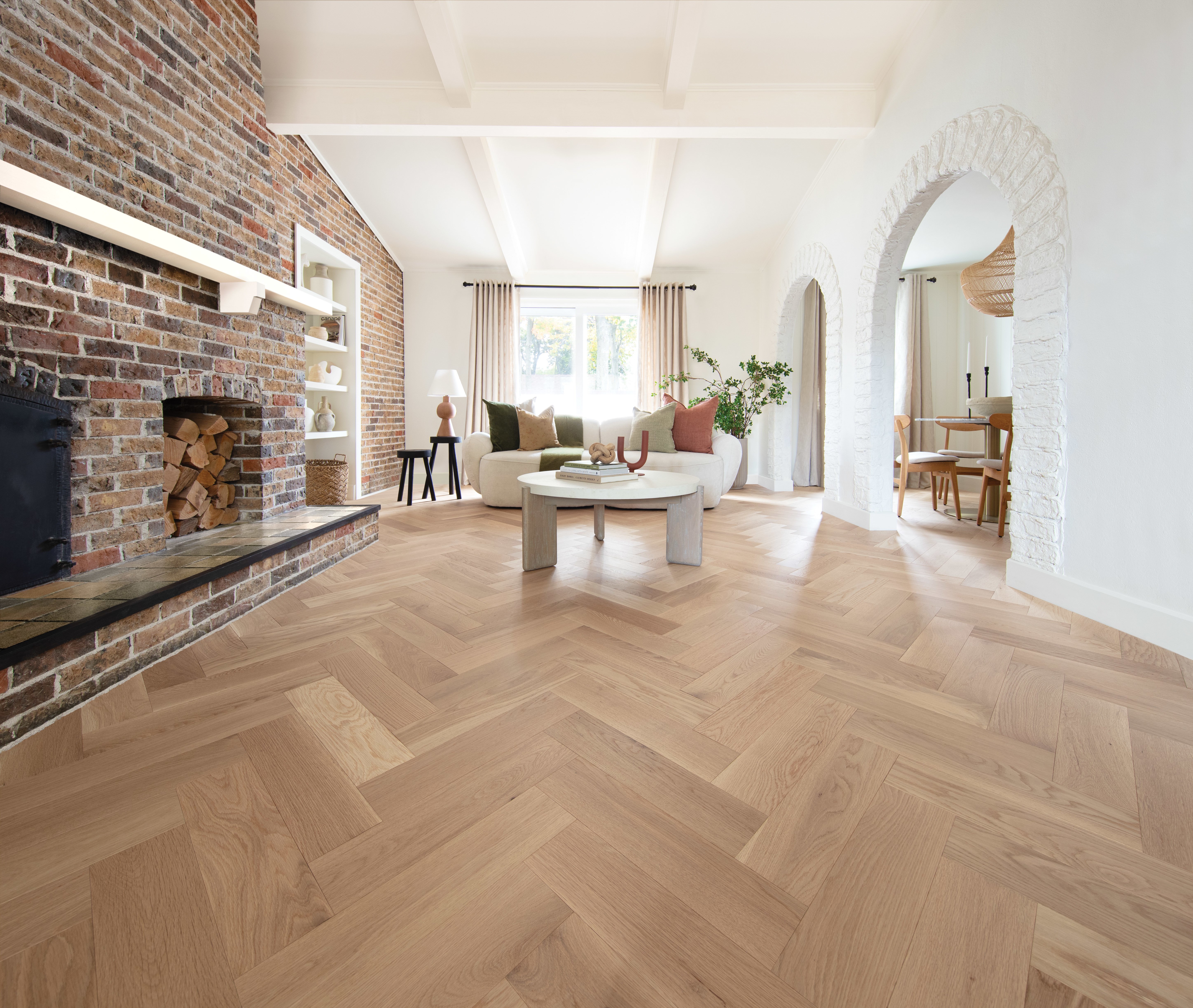 White Oak Natural Exclusive Brushed - Ambience image