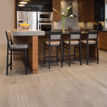 Beige Red Oak Hardwood flooring / Rio Mirage Admiration