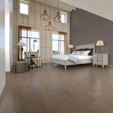 Brown Maple Hardwood flooring / Platinum Mirage Admiration