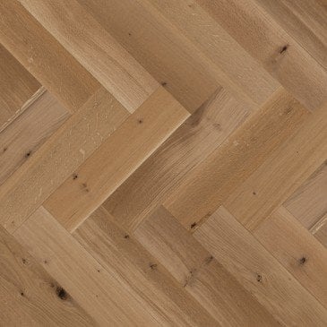 Natural White Oak Hardwood flooring / Natural Mirage Herringbone