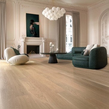 Golden White Oak Hardwood flooring / Eleanor Mirage Herringbone