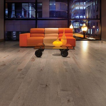 Brown Maple Hardwood flooring / Rock Cliff Mirage Imagine / Inspiration