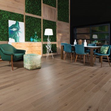 Beige White Oak Hardwood flooring / Sand Castle Mirage Chevron / Inspiration