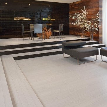 White Red Oak Hardwood flooring / Nordic Mirage Admiration