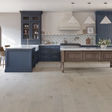 Grey Maple Hardwood flooring / Gelato Mirage Sweet Memories