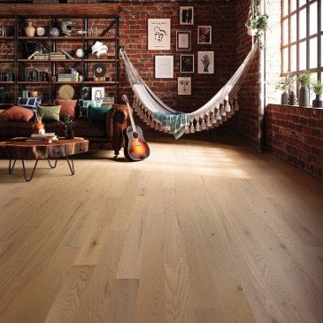 Beige Red Oak Hardwood flooring / Galena Mirage Escape